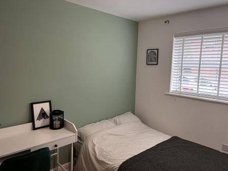 2 bedroom flat to rent - Photo 5