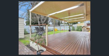 Superb Family Home - Photo 4