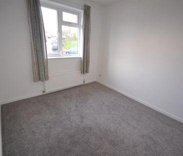 3 bedroom House To Let - Photo 3