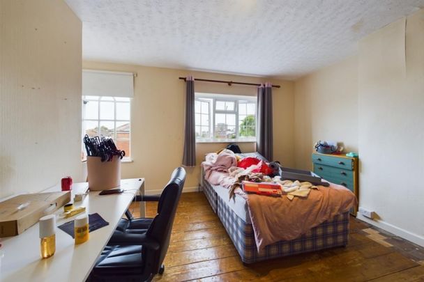 4 bedroom House To Let - Photo 1