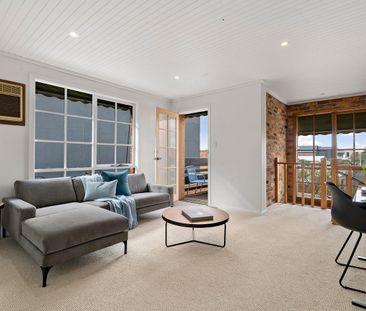 Victorian Class with Scale & Scope - Photo 1