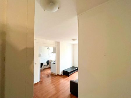 Location Appartement 2 pièces 42m² SETE 34200 - Photo 2