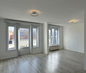 Appartement te huur in Oostende voor € 825 met 3 slaapkamers - Photo 2