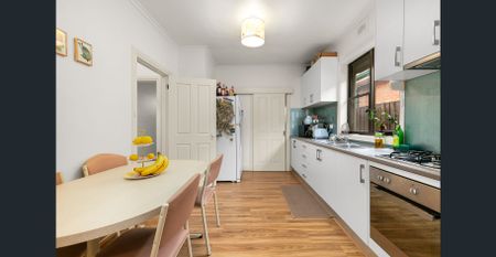 Modern Comfort Meets Effortless Living – 1/8 Lake Avenue, Pascoe Vale - Photo 3