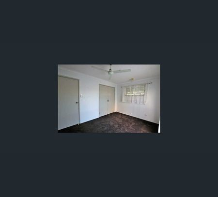 184 Ryhill Road, Sunnybank Hills, Qld 4109 - Photo 3