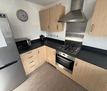 2 bedroom property to rent - Photo 3
