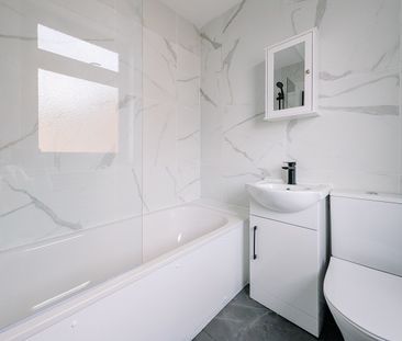 Studio Flat, Brighton Road, CR8 - Photo 5