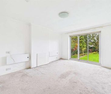 Barkham Road, Wokingham, Berkshire, RG41 - Photo 1