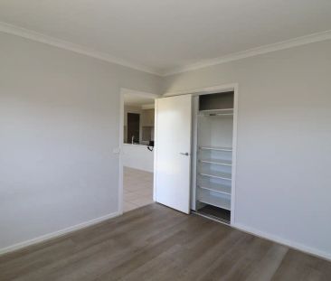 “Stunning Family Home in the Heart of Mt Atkinson Estate” - Photo 5