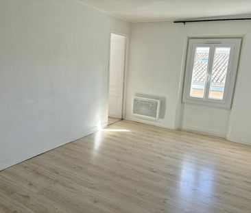 Location Appartement 64m² ST MAXIMIN LA STE BAUME 83470 - Photo 4