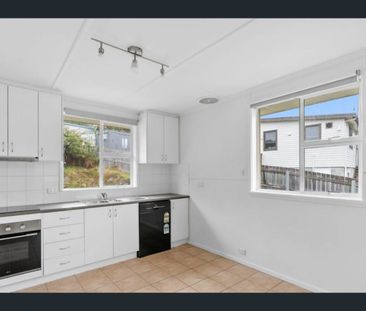 29 Cammeray Road, Claremont, Tas 7011 - Photo 4