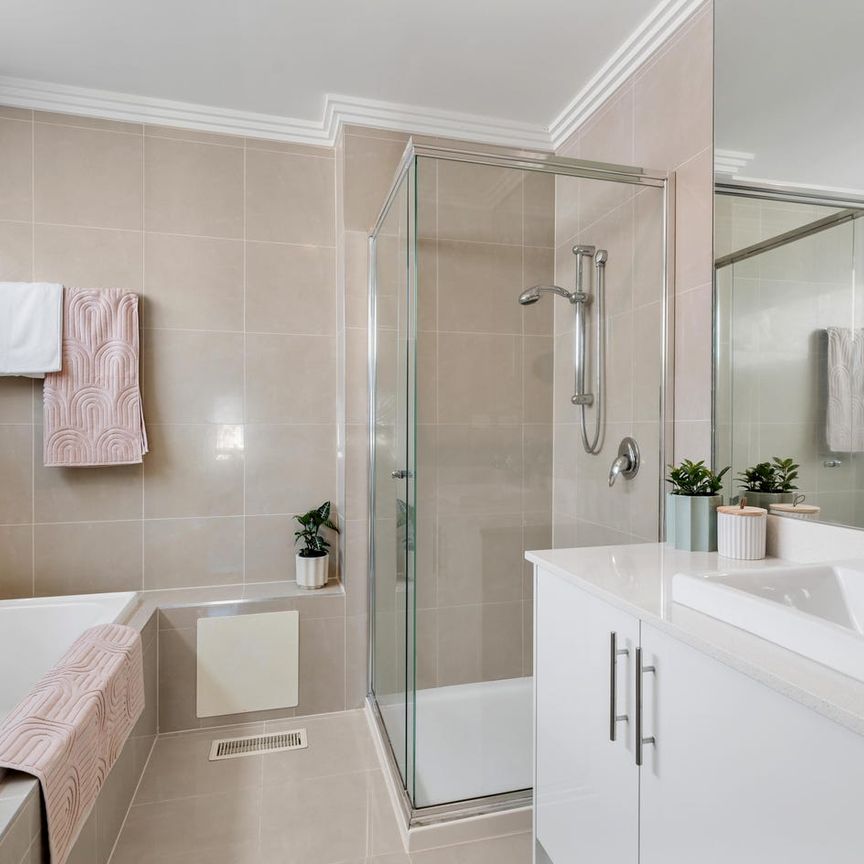 Modern beauty in tree lined street! - Photo 1