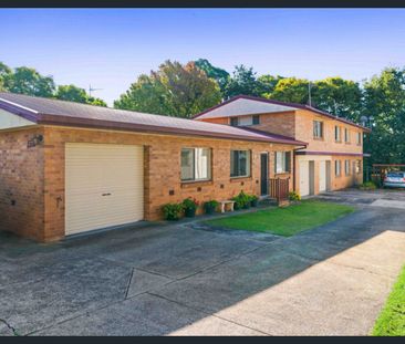 Modern Ground-Level Living in a Prime Location - Photo 4