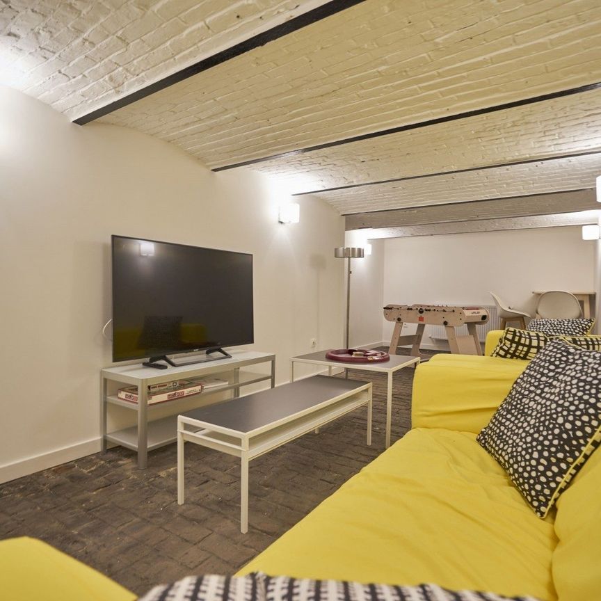 Location Maison 12 pièces 193m² LILLE 59000 - Photo 1