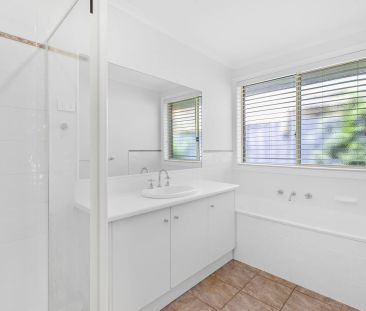 27 Spicer Boulevard, Altona Meadows. - Photo 6