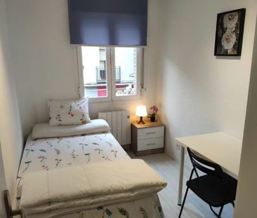 Avenida Peña Prieta, Madrid, Community of Madrid 28038 - Photo 1