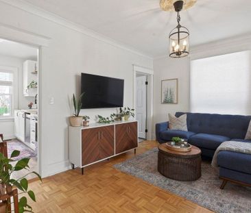 For Lease - 19 Huxley Avenue, Hamilton, Ontario - Photo 2