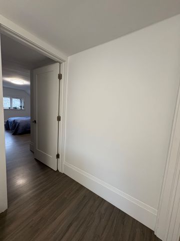 For Lease - 2177 Lakeshore Road Unit# Upper, Burlington, Ontario - Photo 2