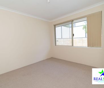 Spacious Family Home in a Convenient Location - Photo 6