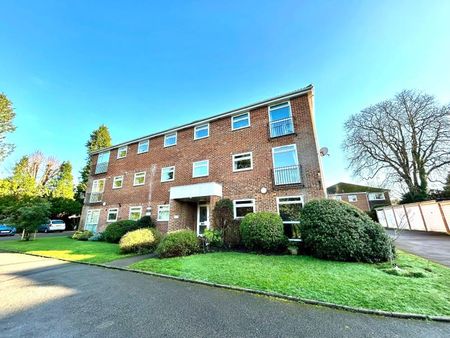Manville Court, Shalford, GU4 - Photo 2