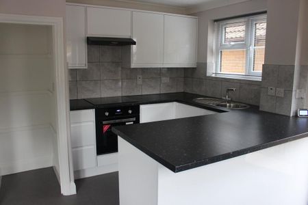 1 bedroom terraced house to rent - Photo 5