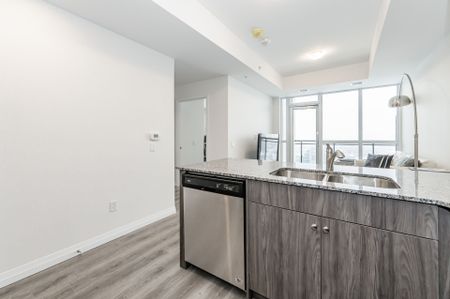 For Lease - 60 Charles Street Unit# 2003, Kitchener, Ontario - Photo 2