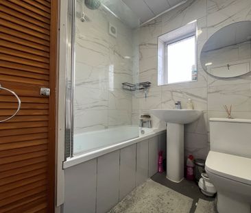 Heath Place, Leeds - Photo 6