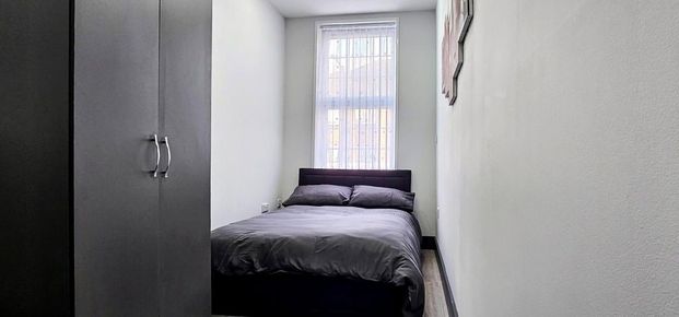 4 bedroom apartment to rent - Photo 1