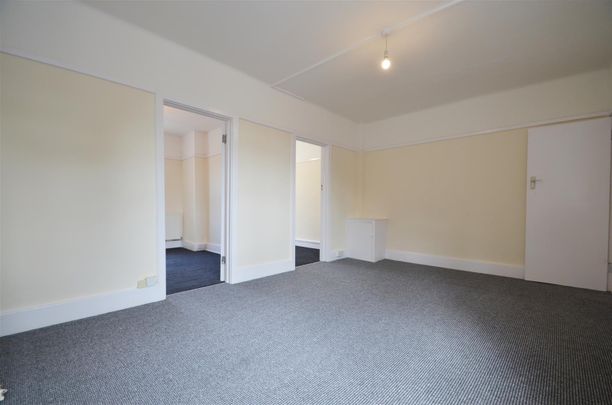 Park Way, Ruislip, HA4 - Photo 1