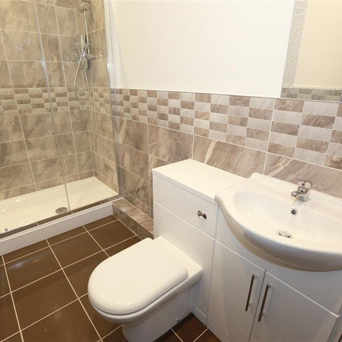 High Street, KIDDERMINSTER - Photo 1