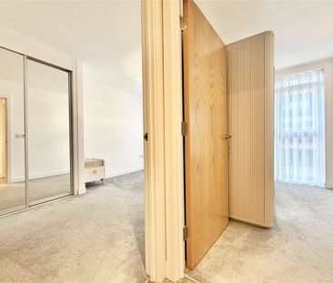 13 Bute Close,, London, NW9 - Photo 3