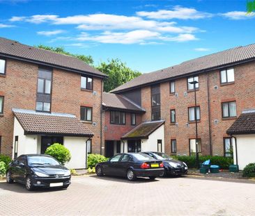 Stags Way, Isleworth, Middlesex, TW7 - Photo 5