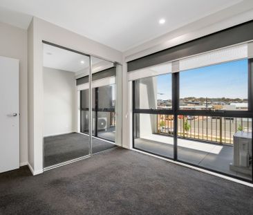121/125 Wellsvale Drive, Googong - Photo 1