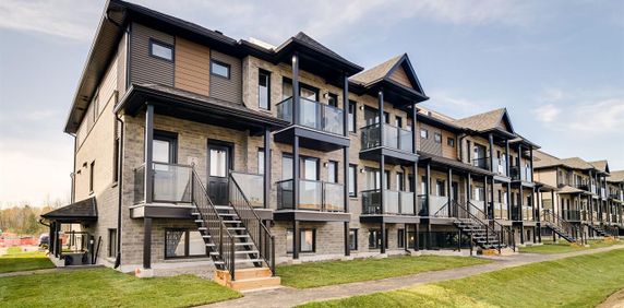 4 Katimavik (Hull) Grand Logement Tout Près D'Ottawa - Photo 2