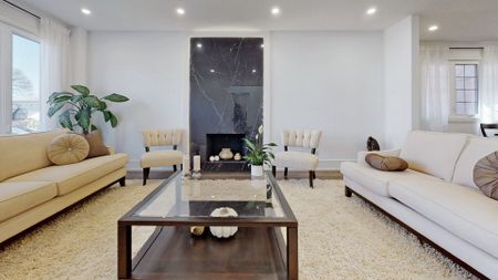 For Lease - 54 Fairmeadow Avenue, Toronto, Ontario - Photo 3