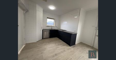 Renovated 3 bedroom property - Photo 2