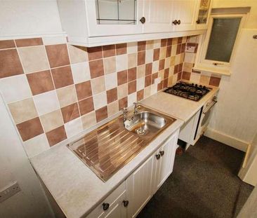 Chapel Terrace, Allerton, BD15 - Photo 1