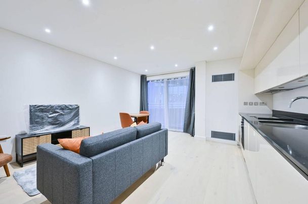 1 bedroom flat to rent - Photo 1