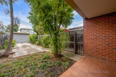 13/117 Albion Street, Brunswick - Photo 2