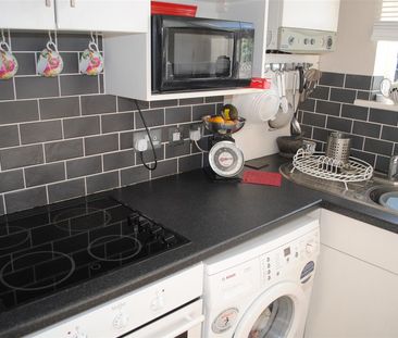 Lyndhurst Road, Worthing - Photo 4