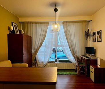 Gut geschnittene 1,5 Zimmerwohnung in top Lage / Neustadt - Photo 5