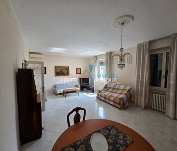 Appartamento via Giuseppe Garibaldi 10, Marina di Carrara, Carrara - Photo 1