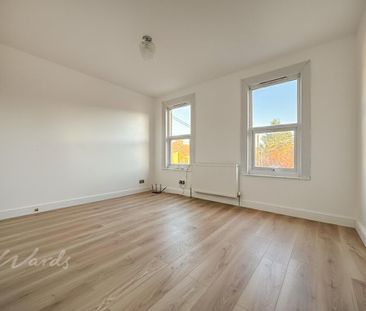 2 bedroom end of terrace house to rent - Photo 4