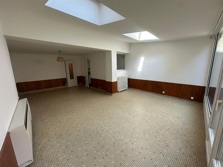 Location Appartement 2 pièces 63m² CHERBOURG OCTEVILLE 50100 - Photo 2