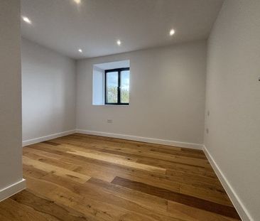 Angel Lane, Tonbridge - Photo 2