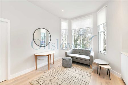 Earls Court Road, Kensington - Photo 2