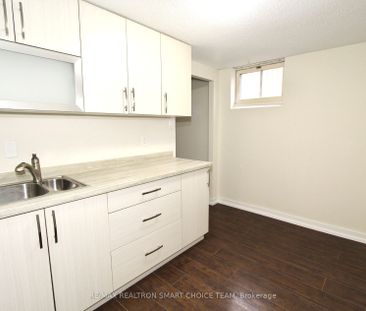 Detached Home For Lease | E8120646 - Photo 3