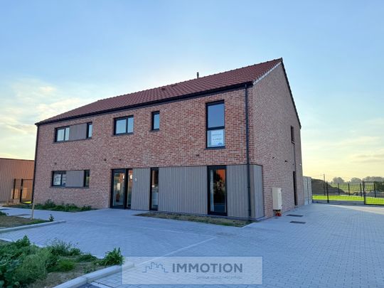 Nieuwbouw appartement met 2 slpk, terras en parking. - Photo 1