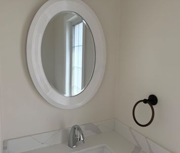 For Lease - 32 Toscana Drive, Whitby, Ontario - Photo 5