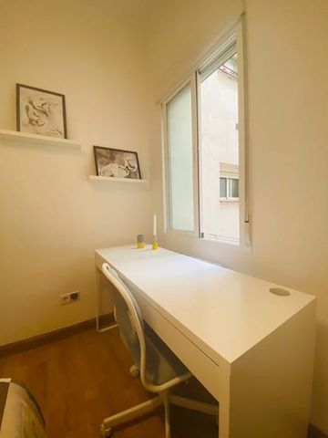 Calle del Príncipe de Vergara, Madrid, Community of Madrid 28016 - Photo 4